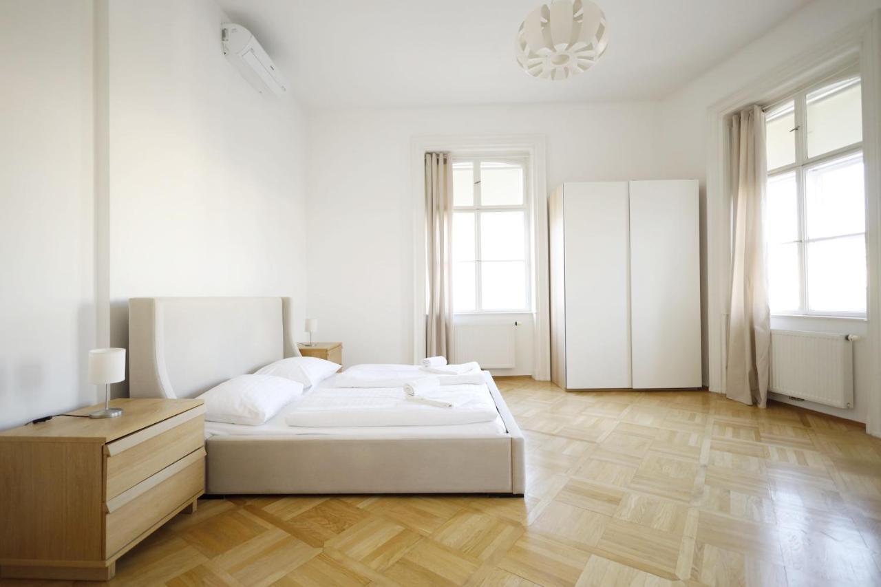 Heymi Apartments Oper Viena Exterior foto