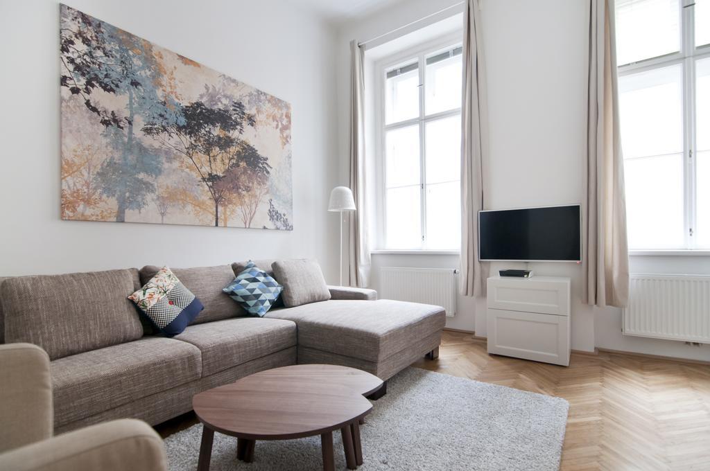 Heymi Apartments Oper Viena Quarto foto